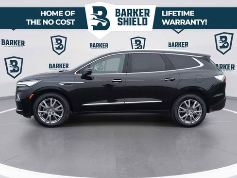 Used 2024 Buick Enclave Essence w/ Experience Buick Package FWD image 6