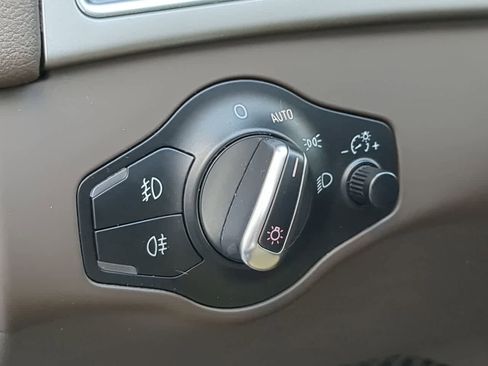 Used 2015 Audi A4 2.0T Premium image 38