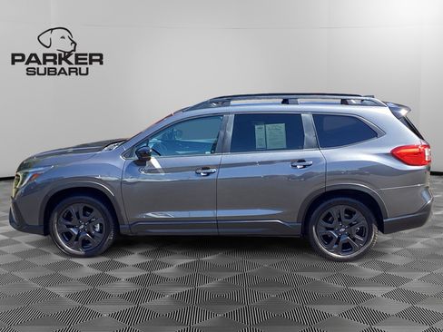 Used 2024 Subaru Ascent Onyx Edition AWD/4WD image 2
