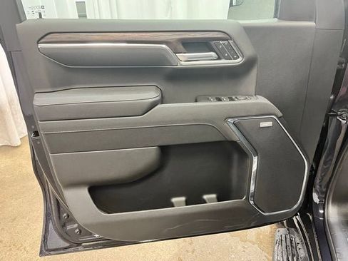 New 2026 GMC Sierra 1500 SLT w/ SLT Premium Package image 6