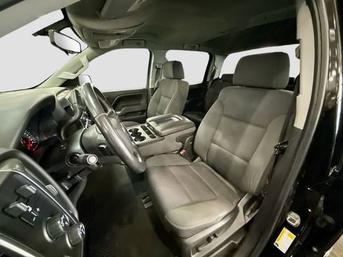 Used 2018 Chevrolet Silverado 1500 LT w/ All Star Edition image 21