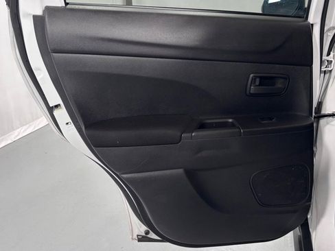 Used 2014 Mitsubishi Outlander Sport ES image 23