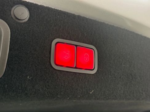 Used 2019 Mercedes-Benz S 63 AMG S 63 AMG Sedan 4D image 18