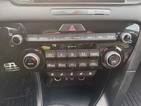 Used 2018 Kia Sportage SX image 24