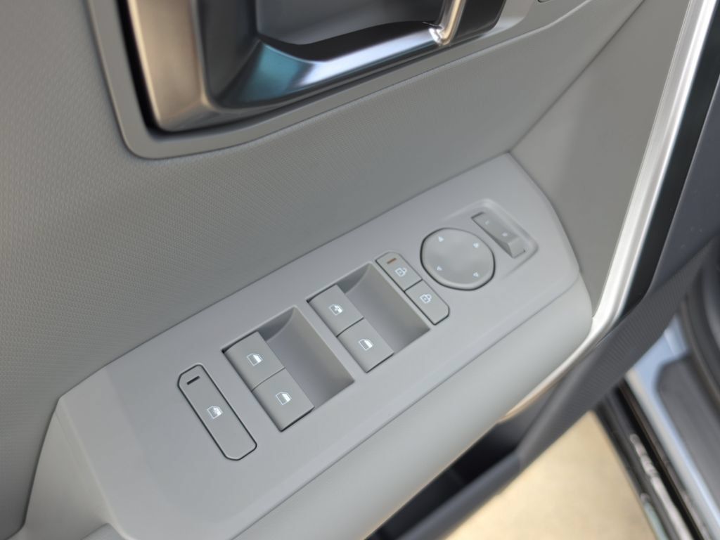 New 2027 Kia Seltos X-Line S w/ X-Line S Premium Package AWD/4WD image 20
