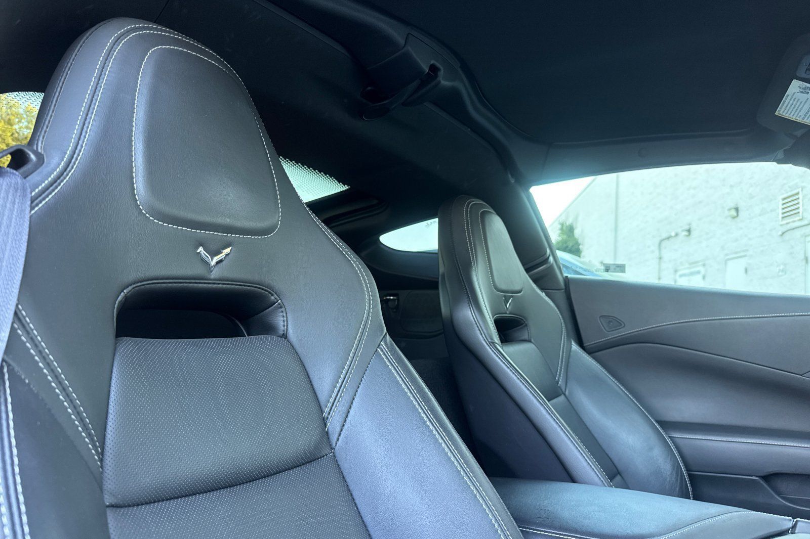 Used 2017 Chevrolet Corvette Stingray Coupe RWD image 18