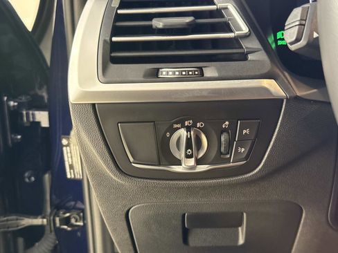 Used 2023 BMW X4 xDrive30i w/ Premium Package AWD/4WD image 35