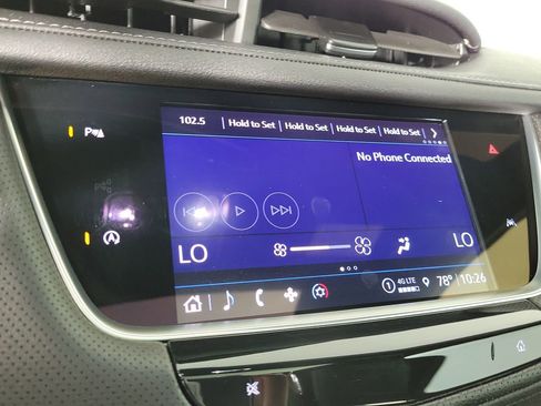 Used 2023 Cadillac XT6 Luxury FWD image 27