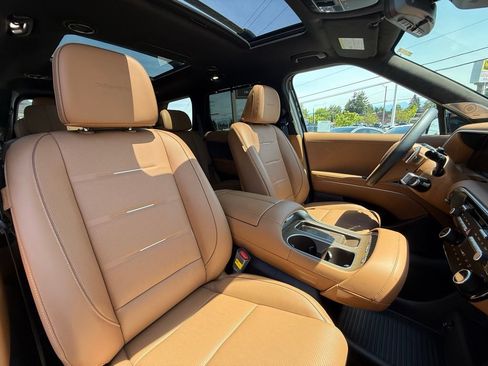 Certified 2026 Hyundai Palisade Calligraphy AWD/4WD image 24