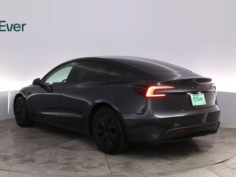 Used 2025 Tesla Model 3 RWD image 17