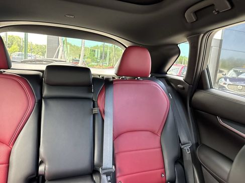 Used 2023 INFINITI QX50 Sport FWD image 19