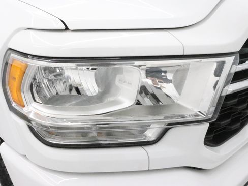 Used 2022 RAM 3500 Big Horn w/ Level C Equiment Group image 22