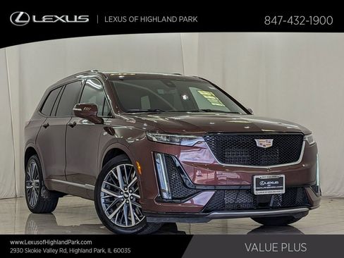 Used 2023 Cadillac XT6 Sport w/ Technology Package AWD/4WD image 1