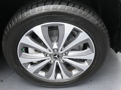 Used 2020 Mercedes-Benz GLE 350 GLE 350 image 44