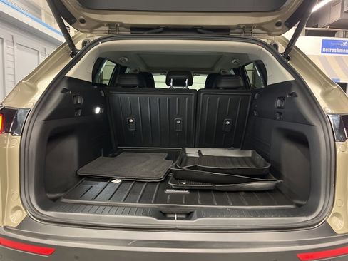 Used 2024 MAZDA CX-50 2.5 Turbo w/ Premium Plus Pkg image 32