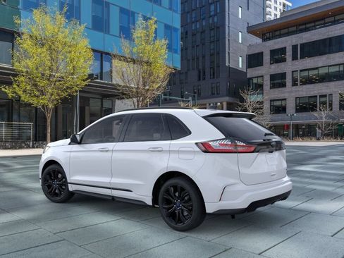 New 2024 Ford Edge SE w/ Black Appearance Package AWD/4WD image 4