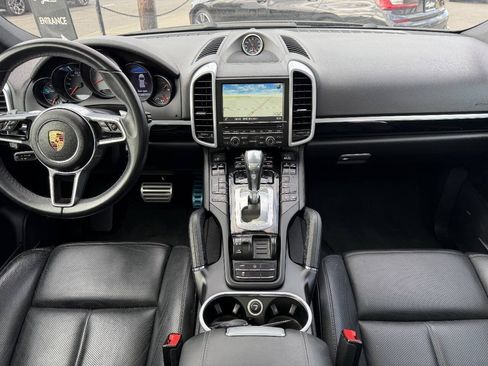 Used 2016 Porsche Cayenne S AWD/4WD image 22