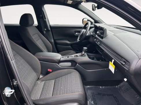 Used 2026 Honda HR-V Sport image 14