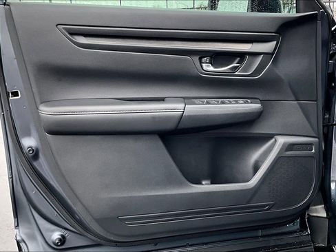 Used 2025 Honda CR-V EX image 25