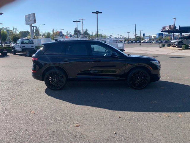 Certified 2023 Lincoln Corsair Reserve w/ Equipment Group 201A AWD/4WD image 10