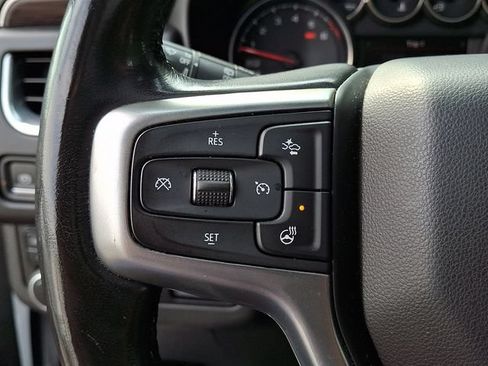 Used 2021 Chevrolet Suburban Z71 w/ Z71 Signature Package AWD/4WD image 19