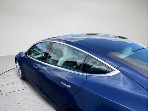Used 2020 Tesla Model 3 Long Range AWD/4WD image 16