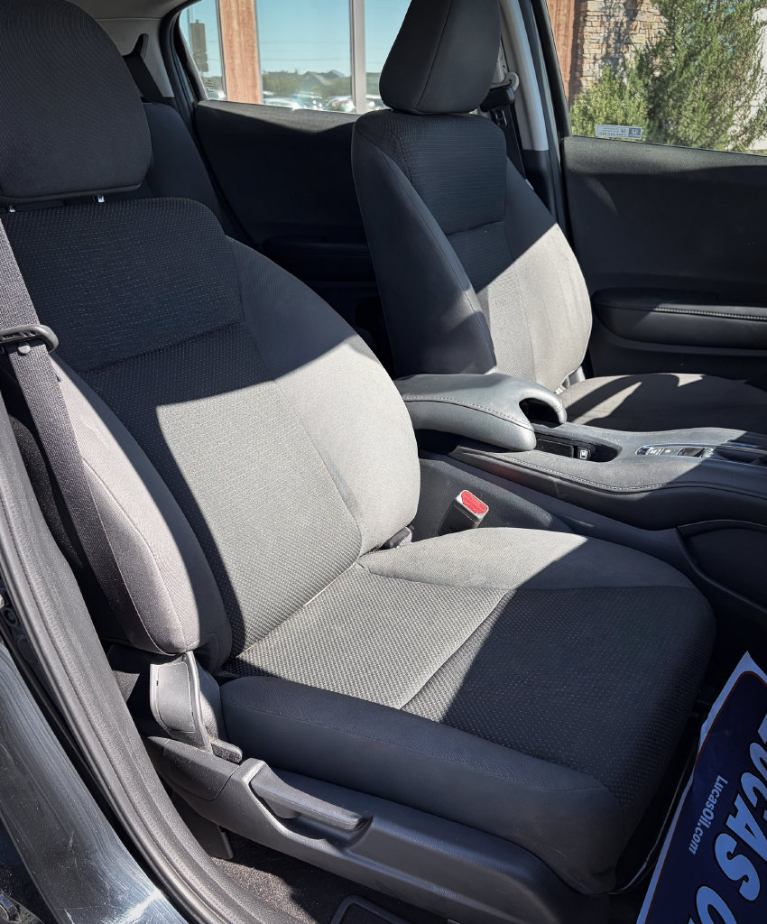 Used 2022 Honda HR-V LX image 23