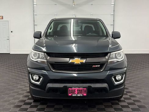 Used 2017 Chevrolet Colorado Z71 AWD/4WD image 6