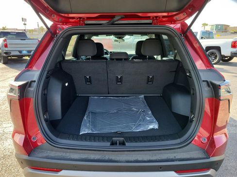 New 2025 Chevrolet Equinox LT w/ Midnight Edition image 24