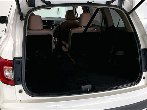 Used 2019 Honda Pilot Elite image 17