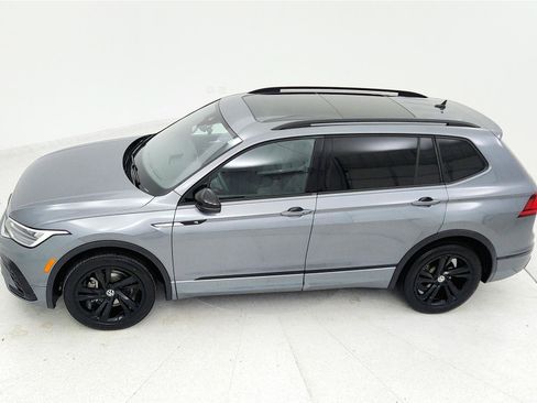 Used 2023 Volkswagen Tiguan SE R-Line image 13