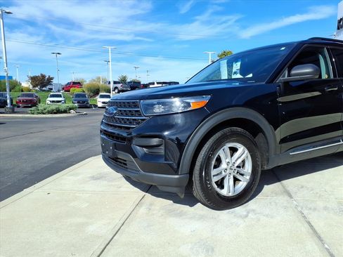 Used 2022 Ford Explorer XLT w/ Class IV Trailer Tow Package image 20