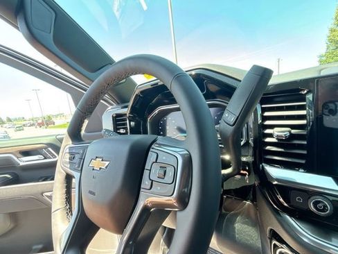 New 2025 Chevrolet Silverado 3500 High Country w/ Technology Package image 14