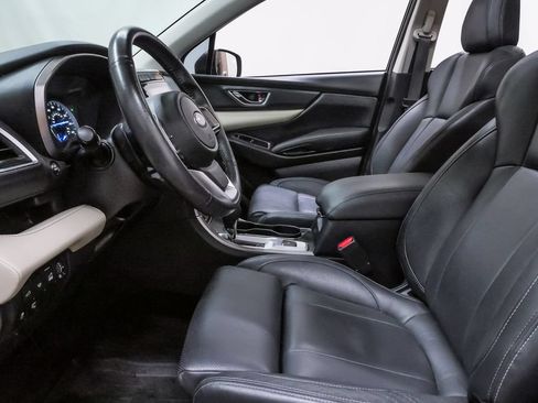 Used 2022 Subaru Ascent Limited w/ Technology Package AWD/4WD image 9