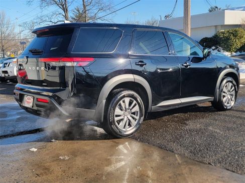 Certified 2025 Nissan Pathfinder S w/ Cargo Package image 8