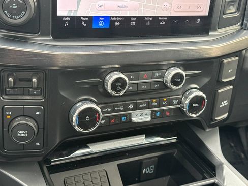 Used 2025 Ford F350 Lariat w/ Lariat Ultimate Package AWD/4WD image 20