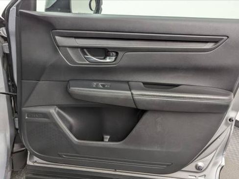 Used 2024 Honda CR-V LX image 22