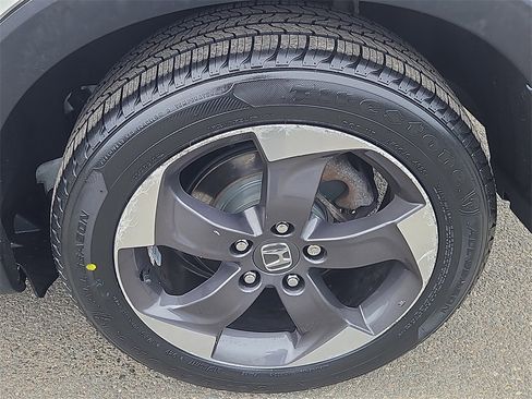 Certified 2018 Honda HR-V EX-L image 8