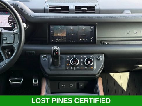 Used 2020 Land Rover Defender 110 X AWD/4WD image 23