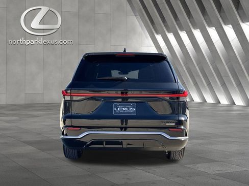 Certified 2026 Lexus TX 500h AWD w/ Technology Package image 8