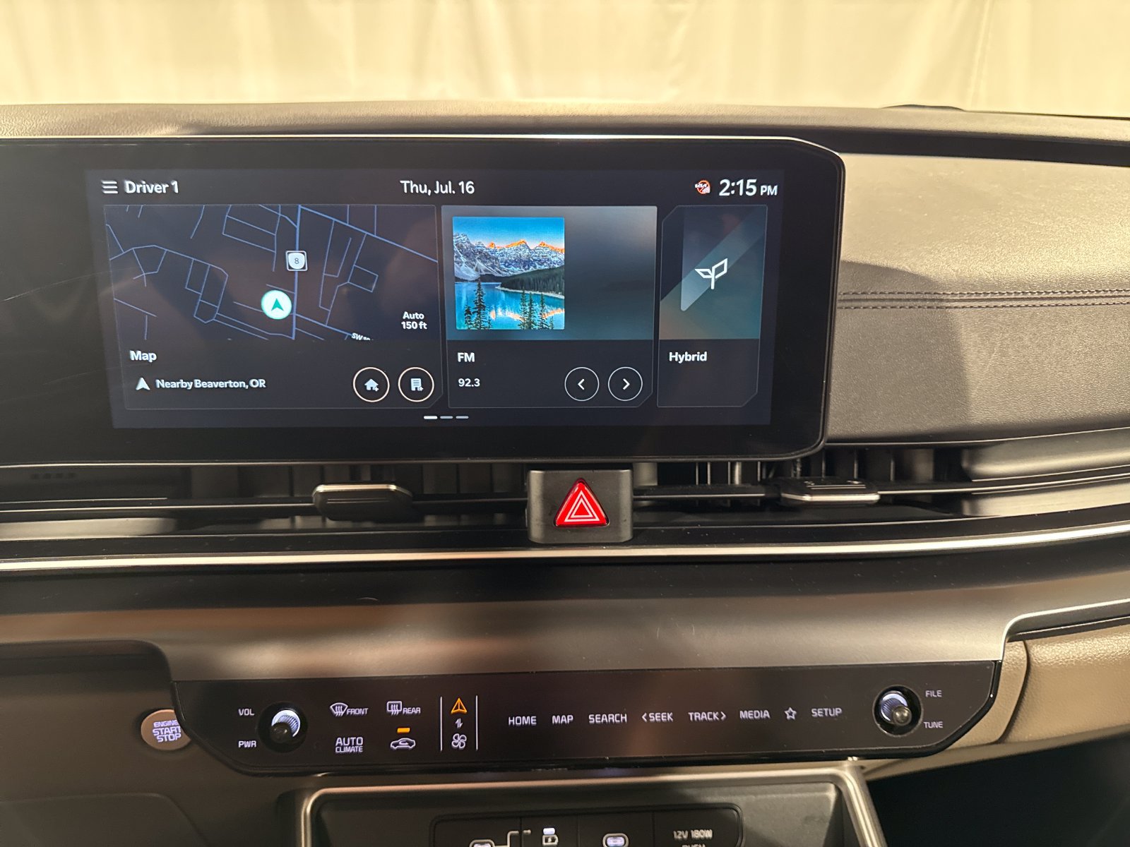 Certified 2026 Kia Carnival LXS FWD image 21