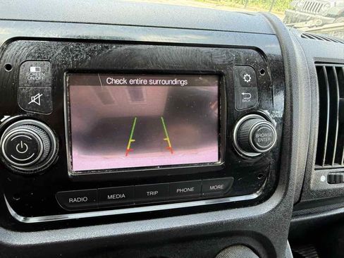 Used 2021 RAM ProMaster 2500 w/ Convenience Group image 15