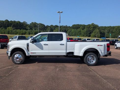New 2026 Ford F450 Lariat w/ Lariat Ultimate Package AWD/4WD image 5