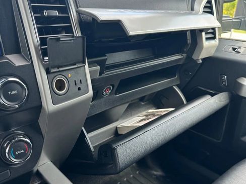 Used 2021 Ford F250 Lariat image 23