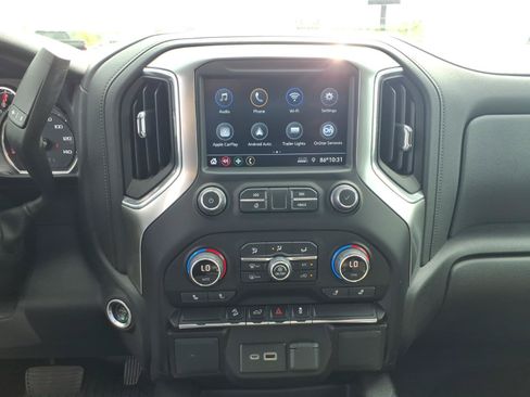 Used 2021 Chevrolet Silverado 1500 LT Trail Boss AWD/4WD image 10