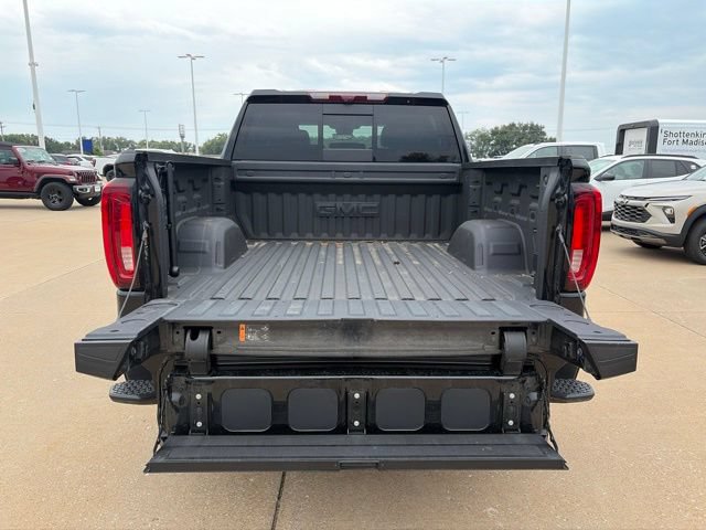 Used 2025 GMC Sierra 1500 Denali AWD/4WD image 5