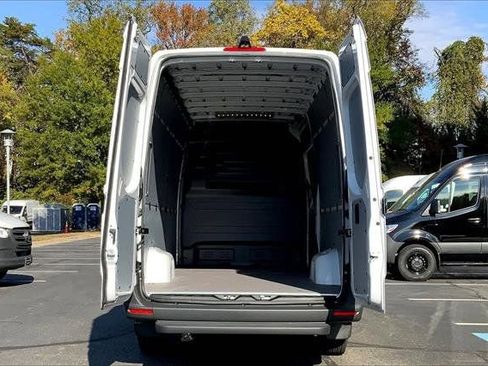 New 2026 Mercedes-Benz Sprinter 2500 image 4