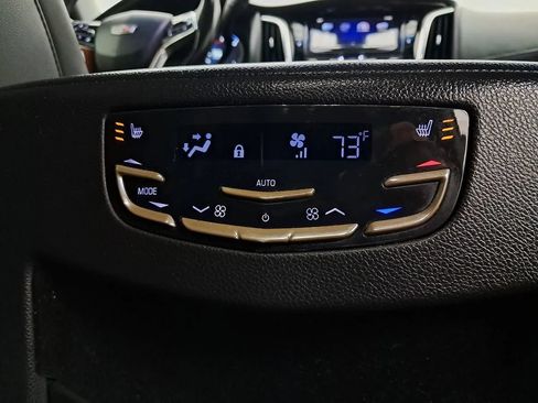 Used 2016 Cadillac Escalade 4WD image 22