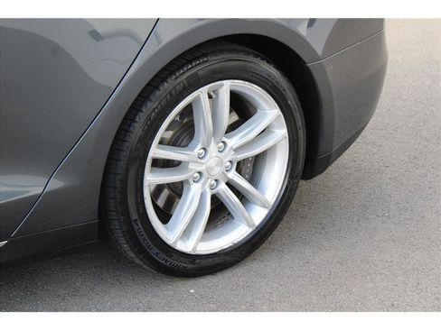 Used 2015 Tesla Model S 85D image 6