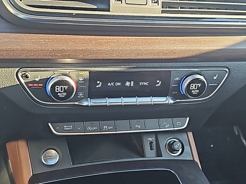 Used 2023 Audi Q5 2.0T Premium Plus w/ Premium Plus Package image 6